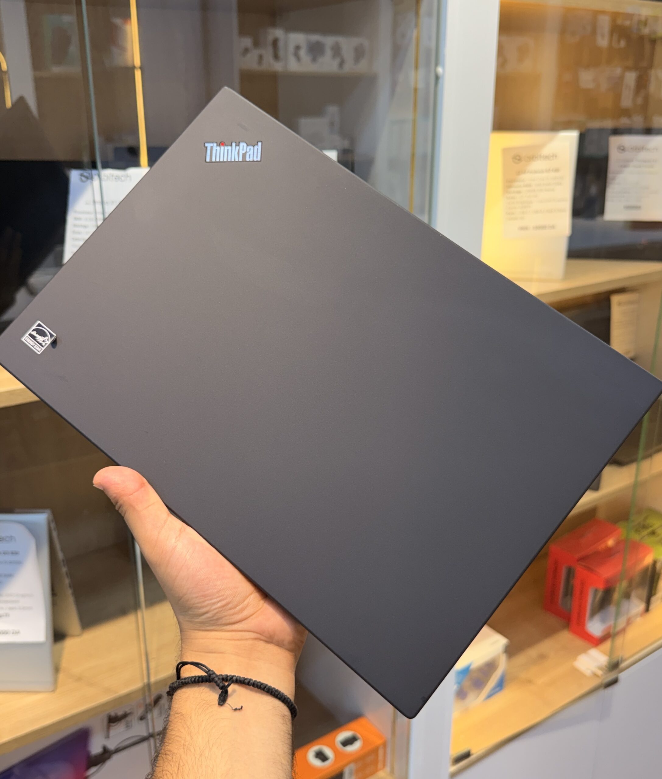 Lenovo ThinkPad T14 Gen 2 Tactile – i5 11eme /RAM 16GB /Nvme 256 GB – Image 4